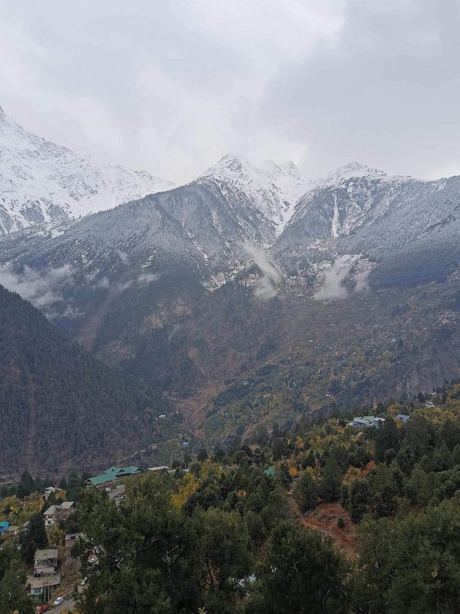 The Shudarang Inn Kalpa Esterno foto